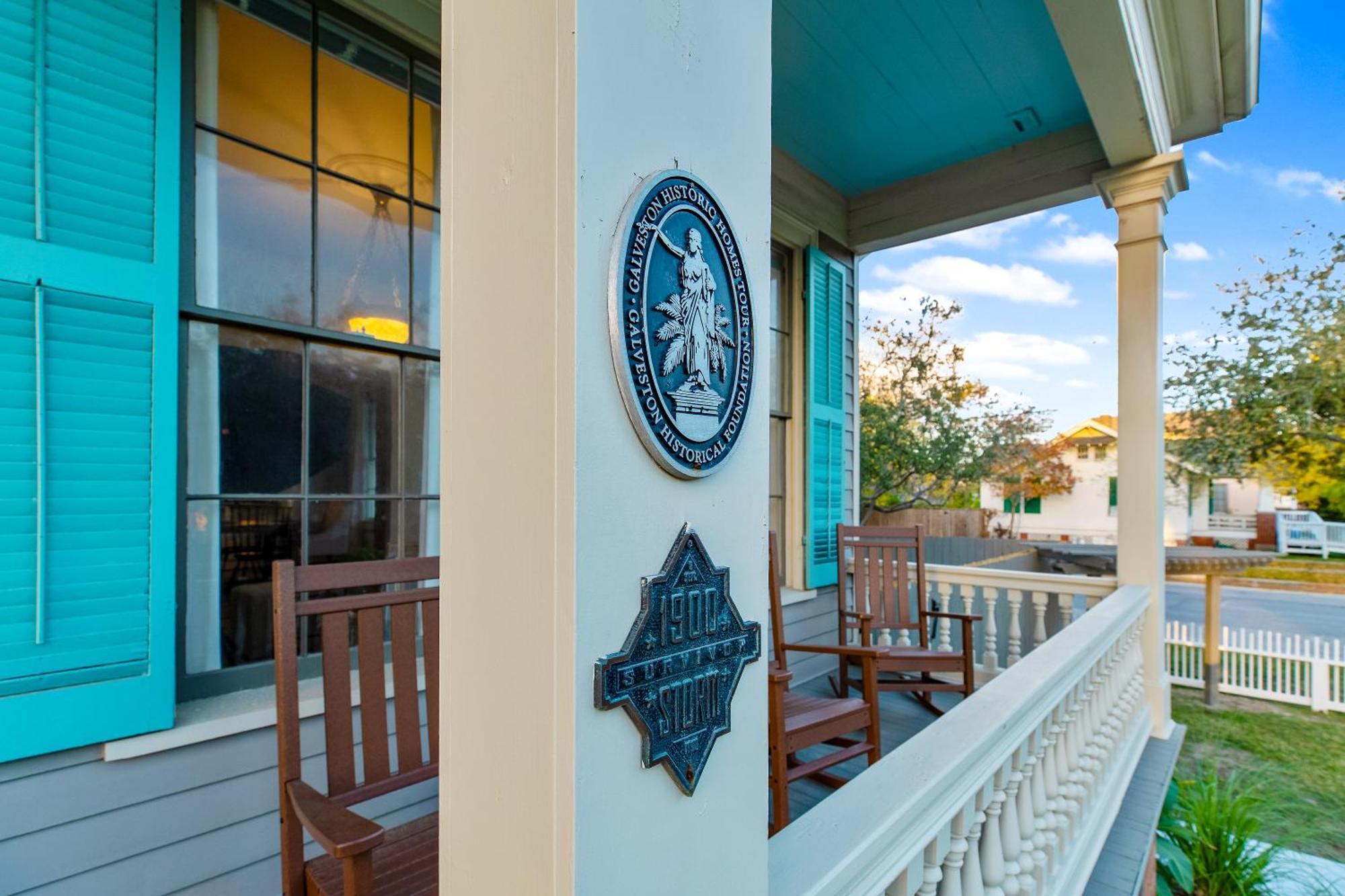 Villa Historic 1871 Coastal Breeze With Heated Pool - Restoring Galveston Esterno foto